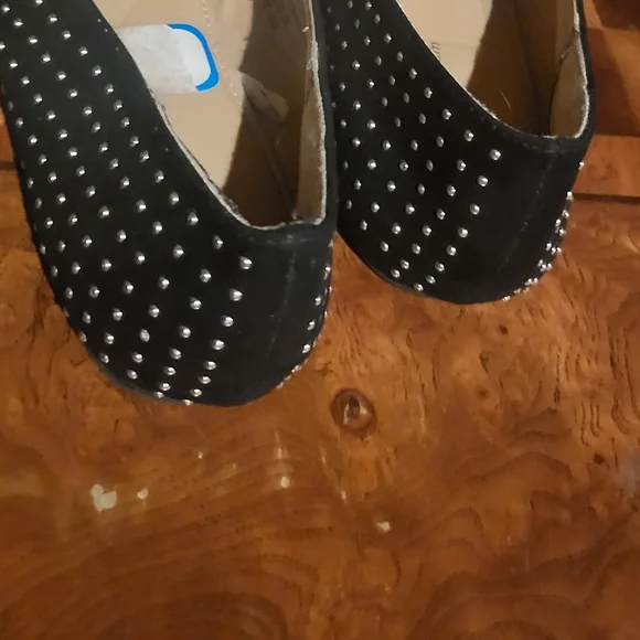 Ballet Flats Shoes Pointed. 8 1/2 wide. Foam comfort. Walking sole. - Picture 3 of 7